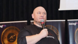 Андрей Пережогин интервью европейский опыт бизнес, Андрей Пережогин солютор международное мышление, Андрей Пережогин Legat Business Congress форум